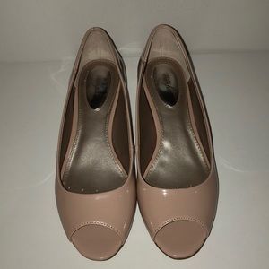 Alfani Size 6 Blush Patent Leather Wedges